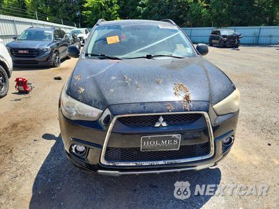 Piąte zdjęcie samochodu w środku: 2011 MITSUBISHI OUTLANDER SPORT SE VIN:JA4AR4AU3BZ013742 - miniatura