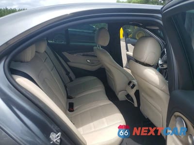 Zdjęcie 10 z 12 samochodu: 2017 MERCEDES-BENZ E 43 4MATIC AMG VIN:WDDZF6EB3HA160730 - miniatura