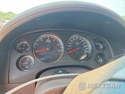 Zdjęcie 9 z 13 samochodu: 2011 GMC YUKON XL DENALI VIN:1GKS2MEF3BR372989 - miniatura