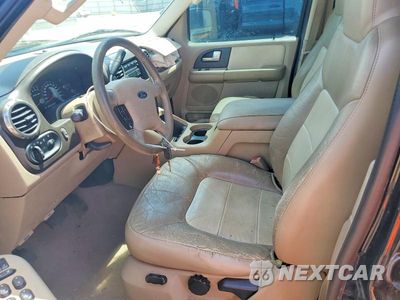 Zdjęcie 7 z 13 samochodu: 2004 FORD EXPEDITION EDDIE BAUER VIN:1FMPU17L04LB14962 - miniatura