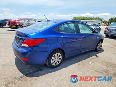 Trzecie zdjęcie samochodu z tyłu: 2017 HYUNDAI ACCENT SE VIN:KMHCT4AE1HU168199 - miniatura