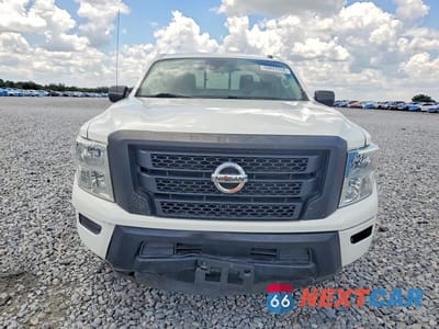 Piąte zdjęcie samochodu w środku: 2021 NISSAN TITAN XD S VIN:1N6AA1FA0MN518719 - miniatura