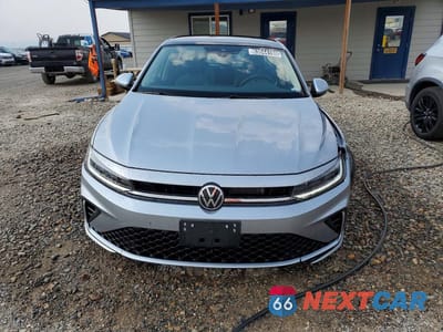Piąte zdjęcie samochodu w środku: 2026 VOLKSWAGEN JETTA SE VIN:3VW7W7BU7TM041200 - miniatura