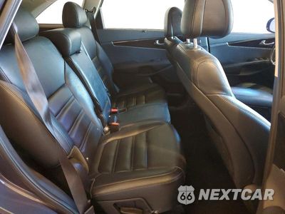 Zdjęcie 11 z 13 samochodu: 2016 KIA SORENTO EX VIN:5XYPH4A19GG005319 - miniatura