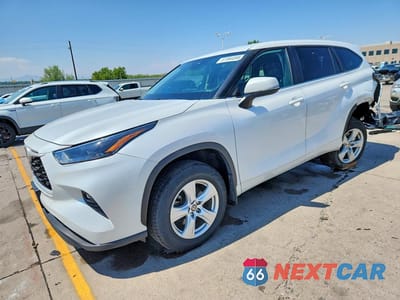 2024 TOYOTA HIGHLANDER LE 5TDKDRBH3RS538108 - główne zdjęcie licytacji z USA - miniatura