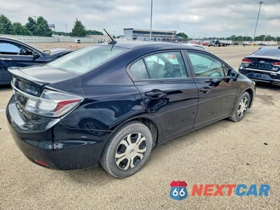 Trzecie zdjęcie samochodu z tyłu: 2015 HONDA CIVIC HYBRID L VIN:19XFB4F30FE000576 - miniatura