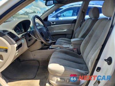 Zdjęcie 7 z 12 samochodu: 2007 HYUNDAI SONATA SE VIN:5NPEU46FX7H220899 - miniatura