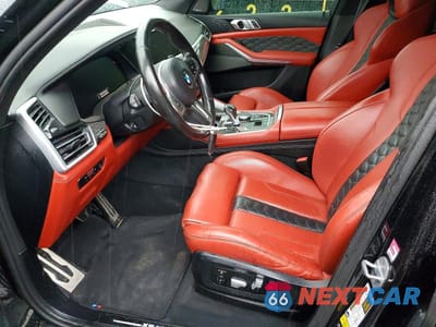 Zdjęcie 7 z 13 samochodu: 2021 BMW X5 M VIN:5YMJU0C03M9F45965 - miniatura