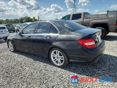 Drugie zdjęcie samochodu z przodu: 2012 MERCEDES-BENZ C 300 4MATIC VIN:WDDGF8BB0CF910510 - miniatura