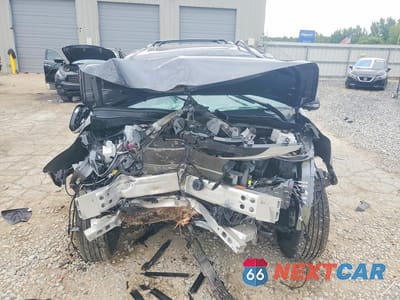 Piąte zdjęcie samochodu w środku: 2025 TOYOTA SIENNA PLATINUM 7-PASSENGER VIN:5TDESKFC6SS154614 - miniatura