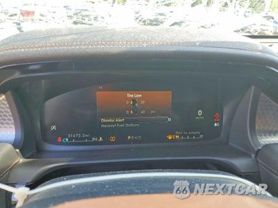 Zdjęcie 9 z 14 samochodu: 2023 LINCOLN AVIATOR BLACK LABEL VIN:5LM5J9XC1PGL04178 - miniatura