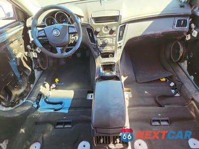 Zdjęcie 8 z 12 samochodu: 2011 CADILLAC CTS-V VIN:1G6DV5EP6B0164297 - miniatura