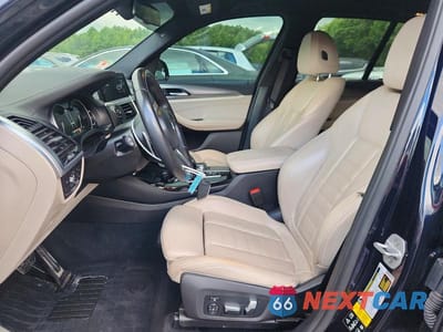 Zdjęcie 7 z 14 samochodu: 2019 BMW X3 XDRIVEM40I VIN:5UXTS3C50K0Z05758 - miniatura
