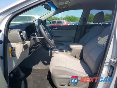 Zdjęcie 7 z 14 samochodu: 2017 KIA SPORTAGE LX VIN:KNDPM3AC9H7233780 - miniatura