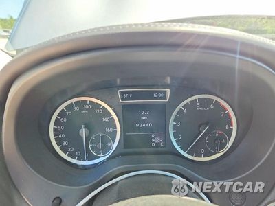 Zdjęcie 9 z 13 samochodu: 2018 INFINITI QX30 LUXURY VIN:SJKCH5CP1JA057926 - miniatura