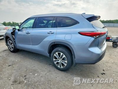 Drugie zdjęcie samochodu z przodu: 2022 TOYOTA HIGHLANDER XLE VIN:5TDGZRBH0NS245770 - miniatura