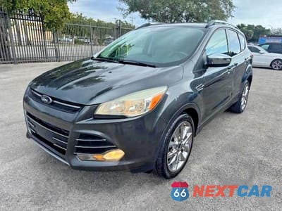 2016 FORD ESCAPE SE 1FMCU0GX4GUC35892 - główne zdjęcie licytacji z USA - miniatura