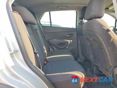 Zdjęcie 11 z 14 samochodu: 2019 CHEVROLET TRAX LS VIN:3GNCJKSB9KL197946 - miniatura