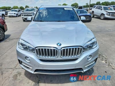 Piąte zdjęcie samochodu w środku: 2017 BMW X5 SDRIVE35I VIN:5UXKR2C30H0U23431 - miniatura