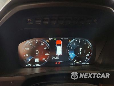 Zdjęcie 9 z 13 samochodu: 2016 VOLVO XC90 T6 VIN:YV4A22PL7G1066055 - miniatura