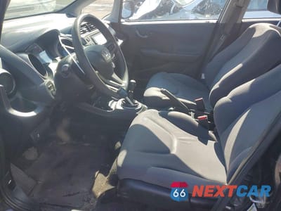 Zdjęcie 7 z 12 samochodu: 2011 HONDA FIT VIN:JHMGE8G32BS007729 - miniatura