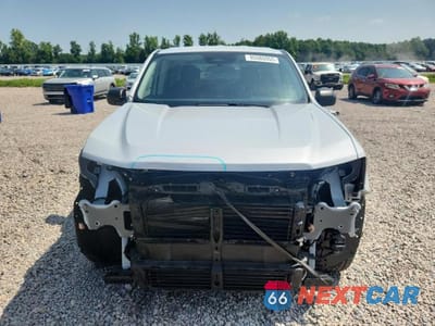 Piąte zdjęcie samochodu w środku: 2025 FORD MAVERICK XL VIN:3FTTW8BA0SRA24964 - miniatura