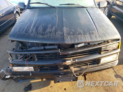 Zdjęcie 12 z 13 samochodu: 1996 CHEVROLET TAHOE K1500 VIN:3GNEK18R7TG125190 - miniatura