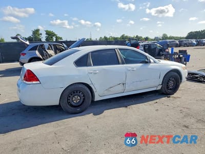 Trzecie zdjęcie samochodu z tyłu: 2016 CHEVROLET IMPALA LIMITED POLICE VIN:2G1WD5E3XG1113590 - miniatura