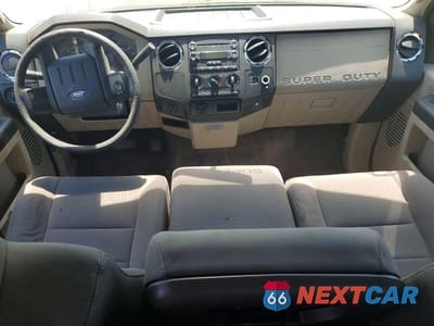 Zdjęcie 8 z 12 samochodu: 2009 FORD F350 SUPER DUTY VIN:1FTWX32R49EA41797 - miniatura