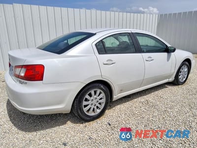 Trzecie zdjęcie samochodu z tyłu: 2012 MITSUBISHI GALANT FE VIN:4A32B2FF5CE020579 - miniatura