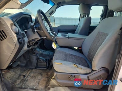 Zdjęcie 7 z 12 samochodu: 2013 FORD F250 SUPER DUTY VIN:1FT7X2B61DEB47735 - miniatura