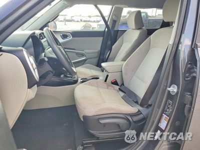 Zdjęcie 7 z 12 samochodu: 2020 KIA SOUL LX VIN:KNDJ23AU0L7733971 - miniatura