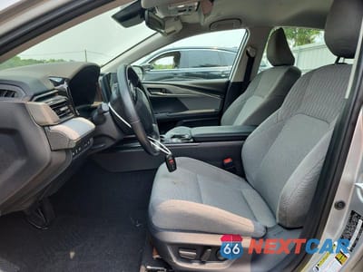 Zdjęcie 7 z 13 samochodu: 2025 TOYOTA CAMRY LE VIN:4T1DBADK6SU033556 - miniatura