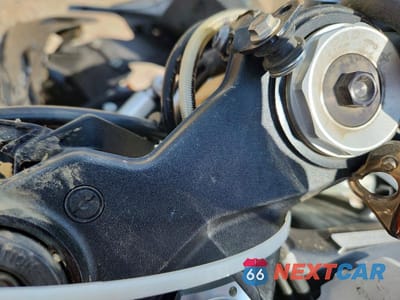 Zdjęcie 7 z 9 samochodu: 2024 BMW S 1000 RR VIN:WB10E6305R6K29958 - miniatura