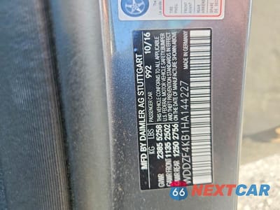 Zdjęcie 12 z 12 samochodu: 2017 MERCEDES-BENZ E 300 4MATIC VIN:WDDZF4KB1HA144227 - miniatura
