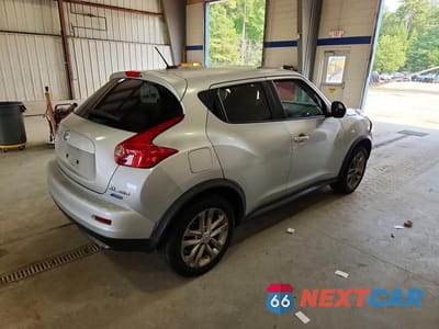 Trzecie zdjęcie samochodu z tyłu: 2013 NISSAN JUKE S VIN:JN8AF5MVXDT210183 - miniatura