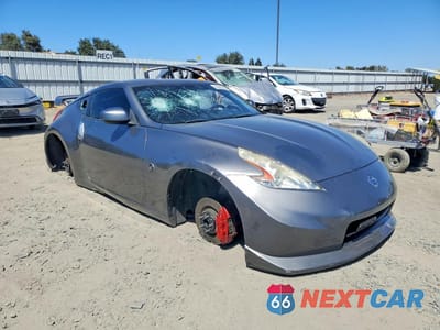 Czwarte zdjęcie samochodu z boku: 2012 NISSAN 370Z BASE VIN:JN1AZ4EH8CM560915 - miniatura