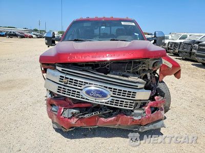 Piąte zdjęcie samochodu w środku: 2017 FORD F350 SUPER DUTY VIN:1FT8W3CT5HEC14635 - miniatura