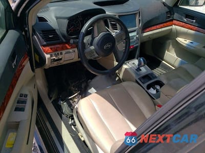 Zdjęcie 8 z 13 samochodu: 2010 SUBARU LEGACY 2.5I LIMITED VIN:4S3BMCL66A3227398 - miniatura