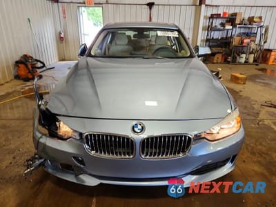Piąte zdjęcie samochodu w środku: 2014 BMW 320 I XDRIVE VIN:WBA3C3G53ENR25435 - miniatura