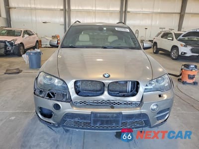 Piąte zdjęcie samochodu w środku: 2011 BMW X5 XDRIVE35I VIN:5UXZV4C59BL403708 - miniatura