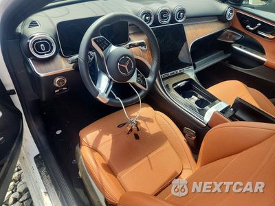 Zdjęcie 8 z 12 samochodu: 2025 MERCEDES-BENZ C 300 4MATIC VIN:W1KAF4HB3SR289752 - miniatura