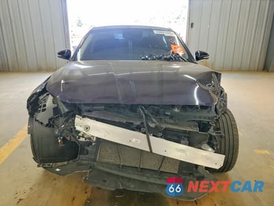 Piąte zdjęcie samochodu w środku: 2026 GENESIS G70 2.5T STANDARD VIN:KMTG14SC2TU165332 - miniatura
