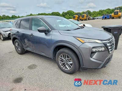 Czwarte zdjęcie samochodu z boku: 2024 NISSAN ROGUE S VIN:5N1BT3ABXRC696004 - miniatura