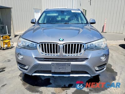 Piąte zdjęcie samochodu w środku: 2015 BMW X3 XDRIVE28D VIN:5UXWY3C59F0N86569 - miniatura