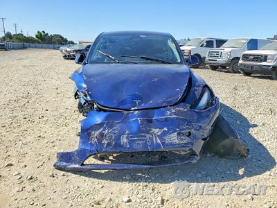 Piąte zdjęcie samochodu w środku: 2024 TESLA MODEL Y VIN:7SAYGAEE9RF983478 - miniatura