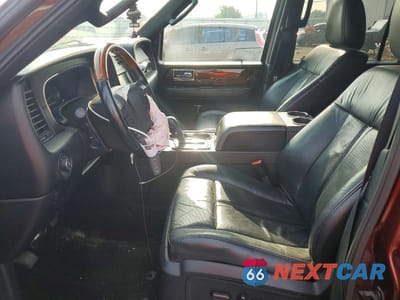 Zdjęcie 7 z 13 samochodu: 2015 LINCOLN NAVIGATOR VIN:5LMJJ2HT1FEJ15089 - miniatura