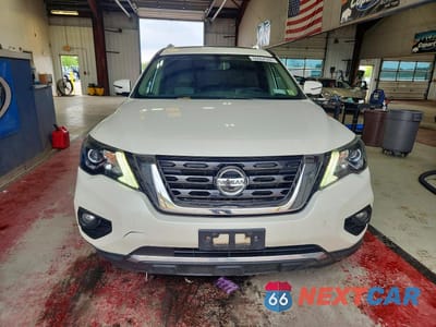 Piąte zdjęcie samochodu w środku: 2019 NISSAN PATHFINDER SL VIN:5N1DR2MM7KC587245 - miniatura