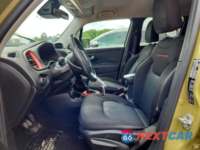 Zdjęcie 7 z 12 samochodu: 2015 JEEP RENEGADE TRAILHAWK VIN:ZACCJBCT0FPB74980 - miniatura