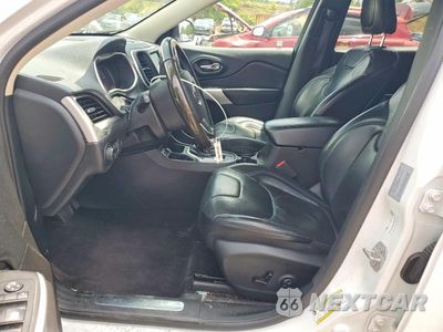 Zdjęcie 7 z 12 samochodu: 2017 JEEP CHEROKEE OVERLAND VIN:1C4PJMJS3HD216707 - miniatura
